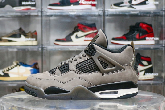 Jordan 4 Retro  Cave Stone  2025 (LN5 A1 Batch)