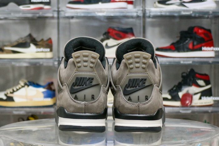 Jordan 4 Retro  Cave Stone  2025 (LN5 A1 Batch)