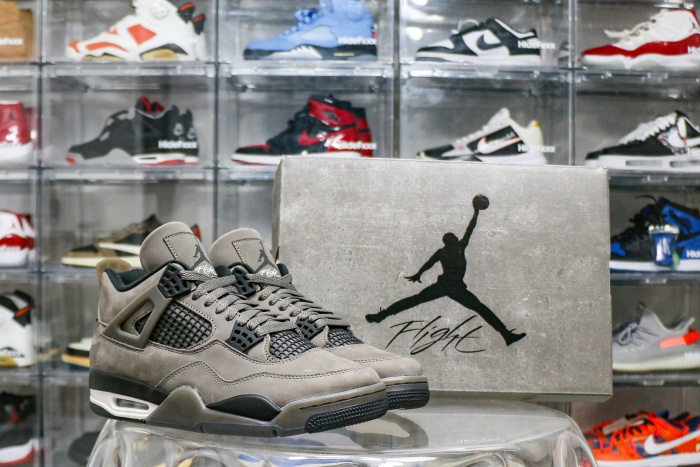 Jordan 4 Retro  Cave Stone  2025 (LN5 A1 Batch)