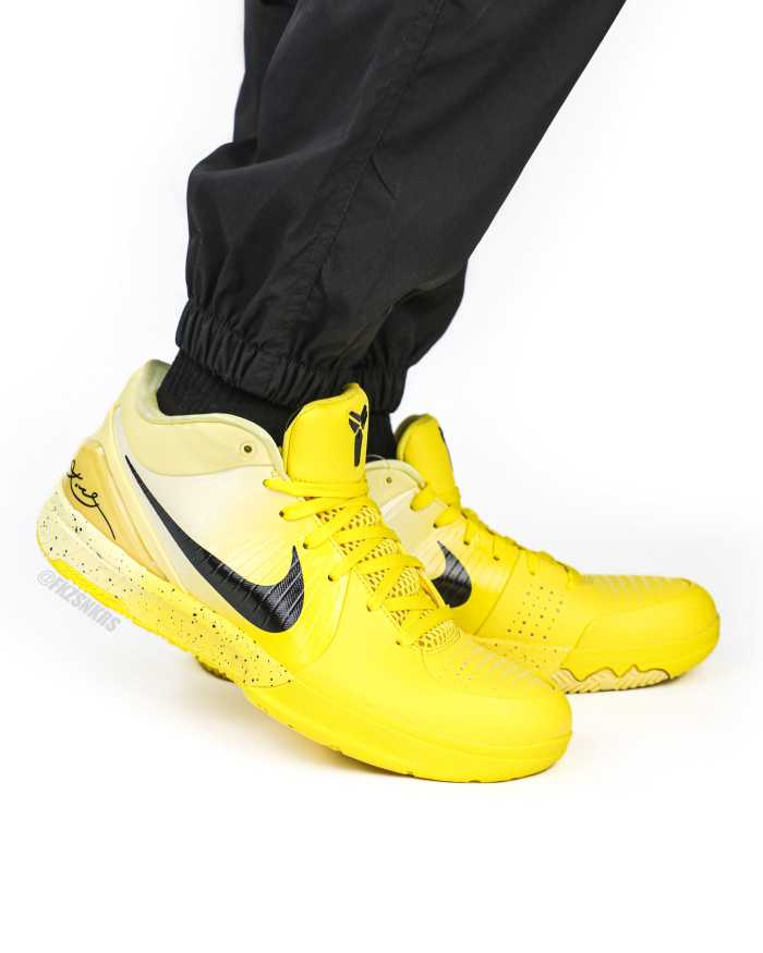 Nike Kobe 4 Protro CHBL