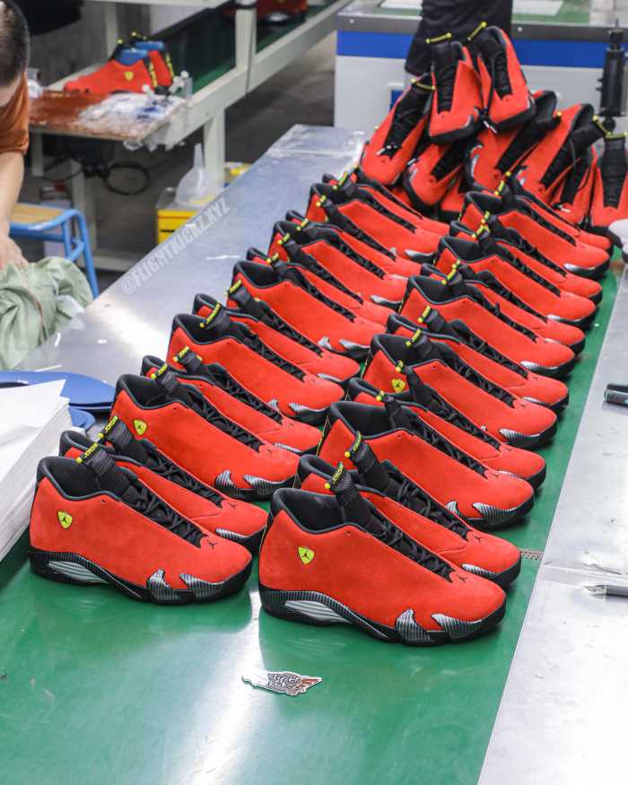 Air Jordan 14 Retro Ferrari 2025 （A1）
