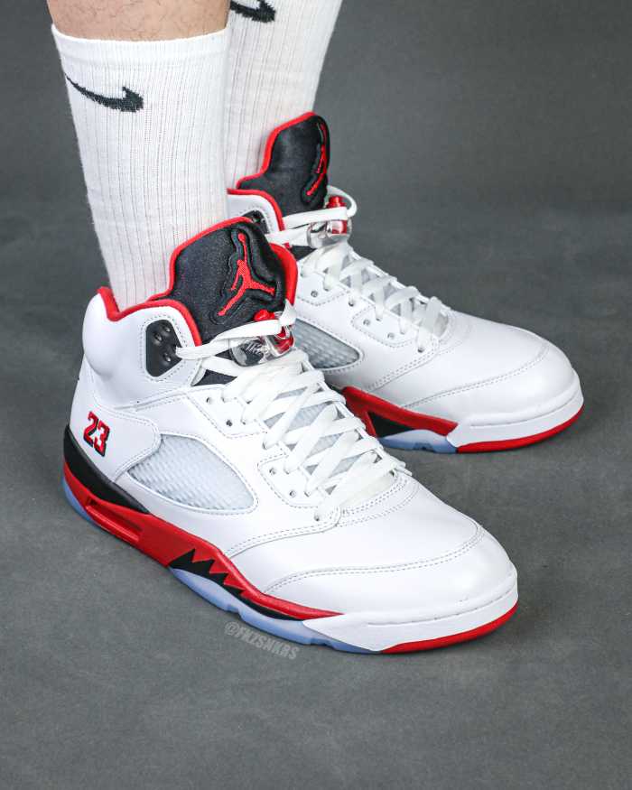 Air Jordan 5 Fire Red Black Tongue 2025 （A1）