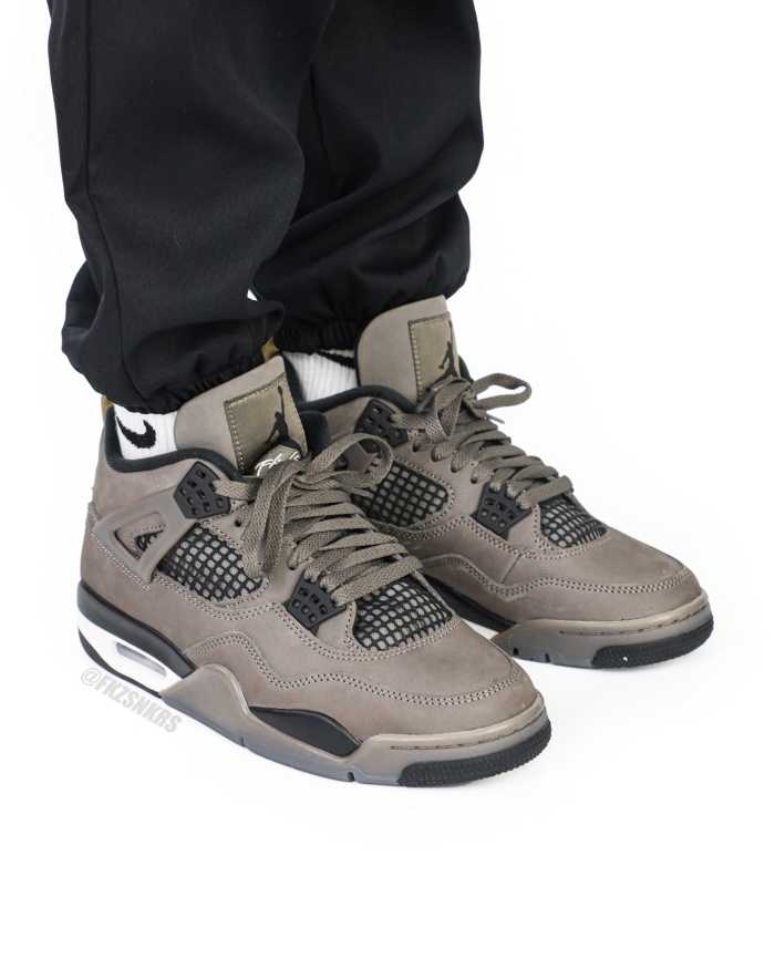 Jordan 4 Retro  Cave Stone  2025 (LN5 A1 Batch)