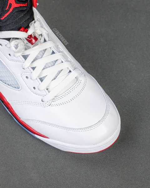 Air Jordan 5 Fire Red Black Tongue 2025 （A1）
