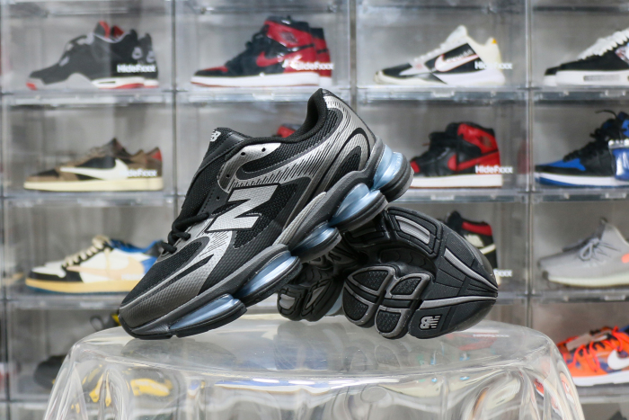 New Balance ABZORB 2000 Black Dark Silver