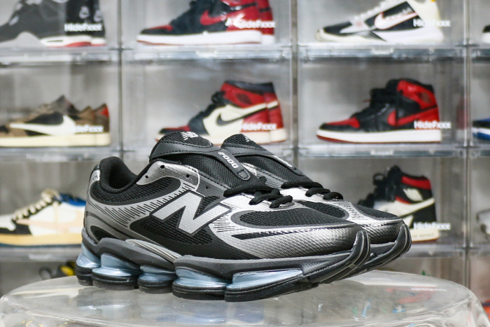 New Balance ABZORB 2000 Black Dark Silver