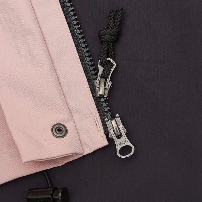 The North Face 1990 Mountain Gore-Tex Tech Jacket Pink