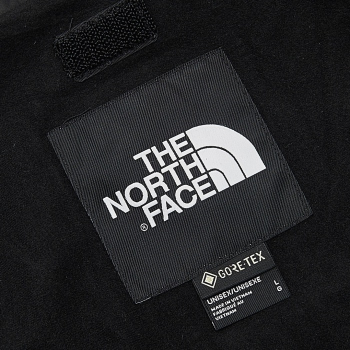 The North Face 1990 Mountain Gore-Tex Tech Jacket Tea Green