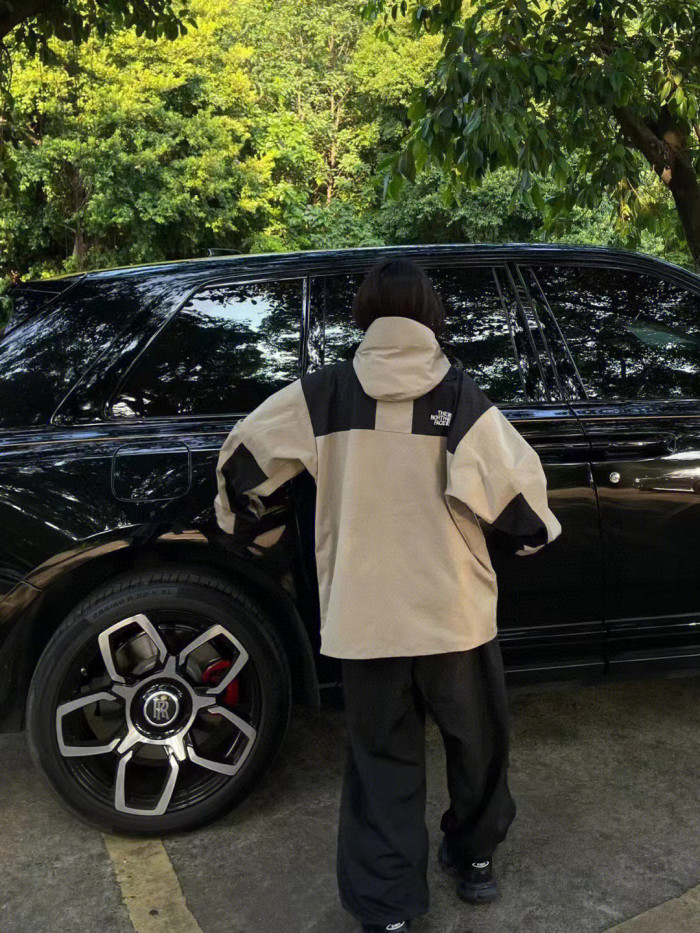 The North Face 1990 Mountain Gore-Tex Tech Jacket Olive Green