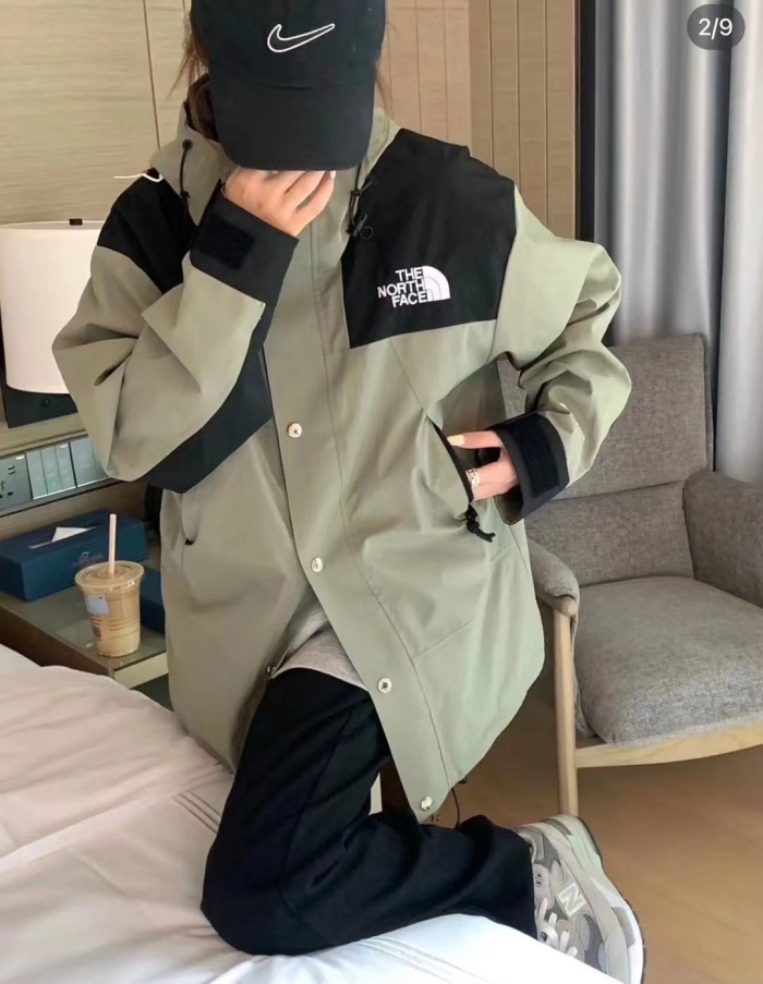 The North Face 1990 Mountain Gore-Tex Tech Jacket Tea Green