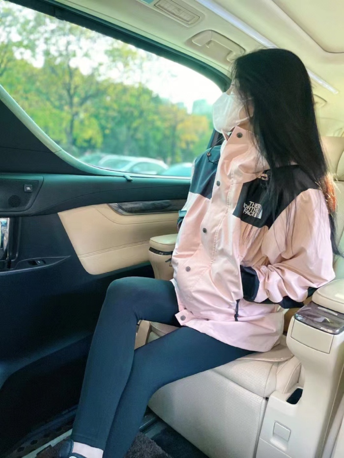 The North Face 1990 Mountain Gore-Tex Tech Jacket Pink