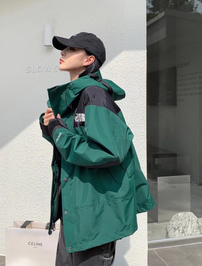 The North Face 1990 Mountain Gore-Tex Tech Jacket Dark Green