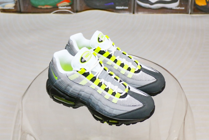 Air Max 95 OG Neon 2025