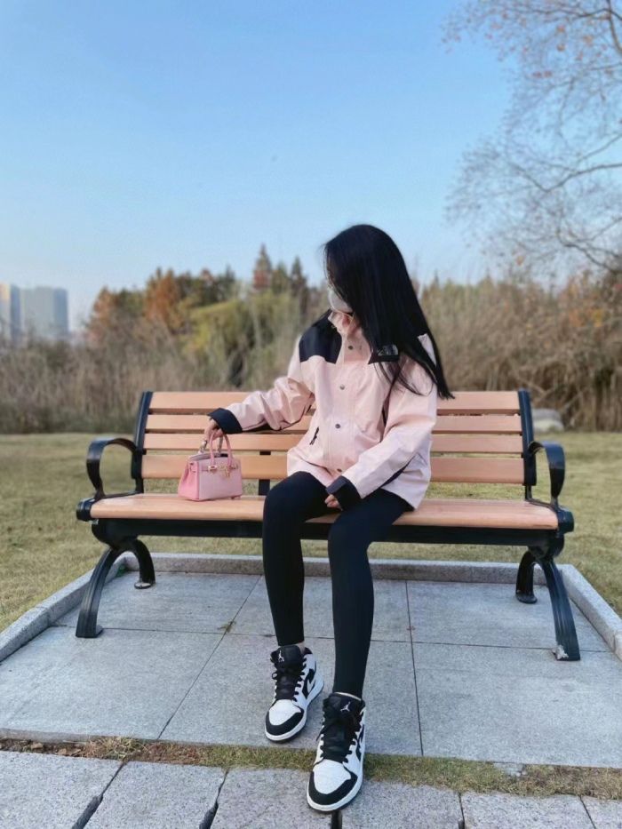 The North Face 1990 Mountain Gore-Tex Tech Jacket Pink