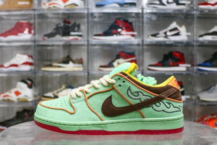 Nike SB Dunk Low PRO QS “Rodeo”