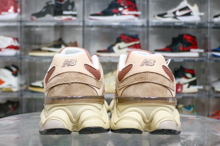 New Balance 9060 Sparrow Flat Taupe