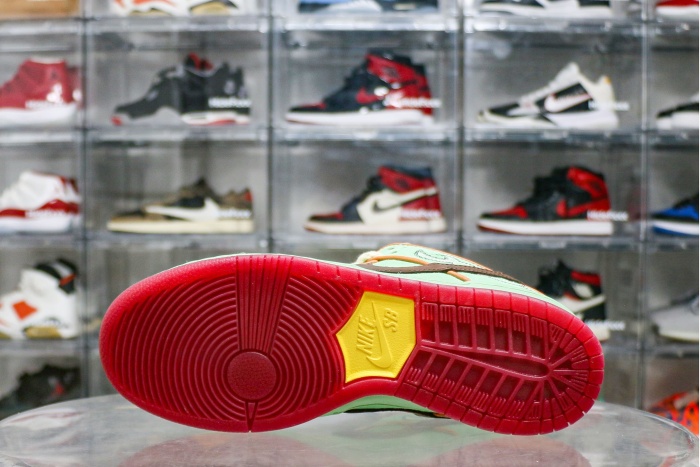 Nike SB Dunk Low PRO QS “Rodeo”