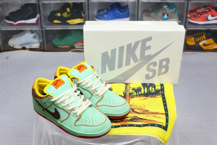 Nike SB Dunk Low PRO QS “Rodeo”