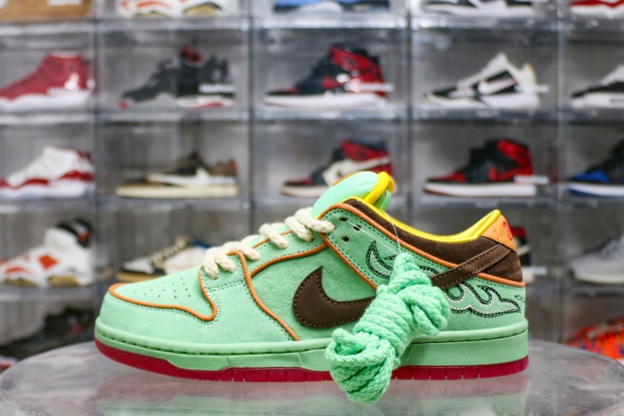 Nike SB Dunk Low PRO QS “Rodeo”