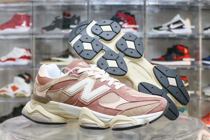 New Balance 9060 Sparrow Flat Taupe