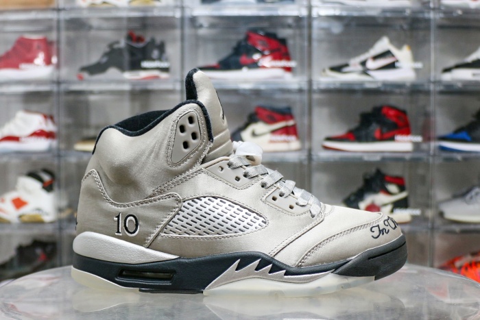 Air Jordan 5 Retro Wings