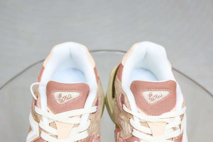 New Balance 9060 Sparrow Flat Taupe