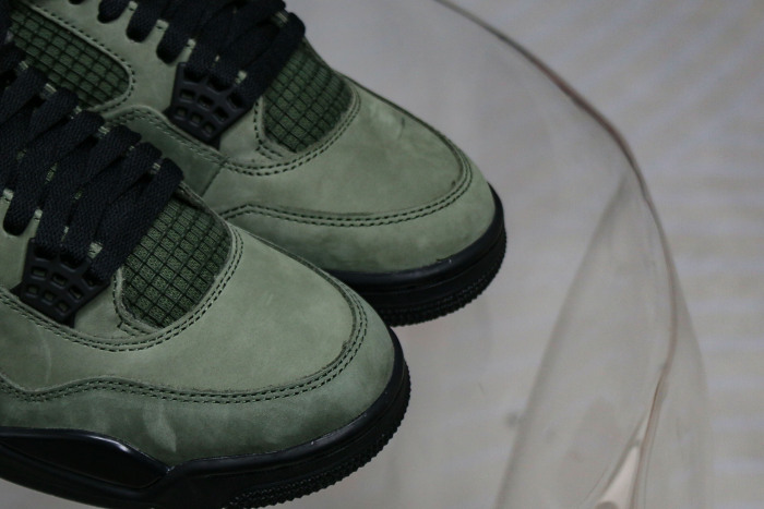 US Warehouse: Jordan 4 Retro OG SP Undefeated 2025 (A1 )