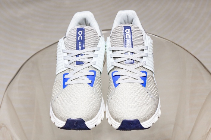 On Cloudswift Glacier Cobalt