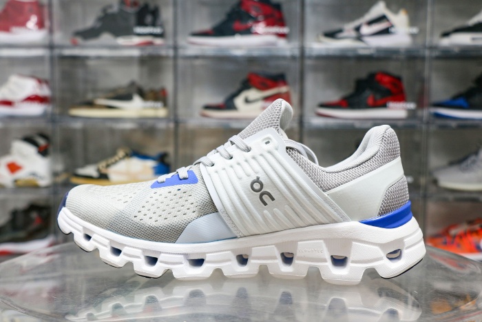 On Cloudswift Glacier Cobalt