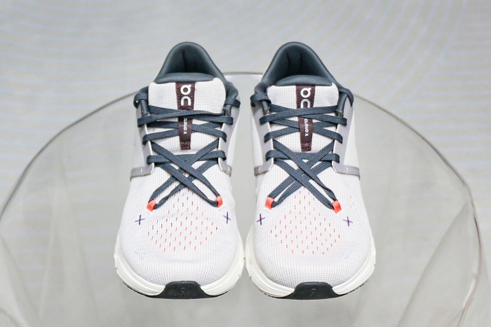 On Running Cloud X 4 Silver Flame