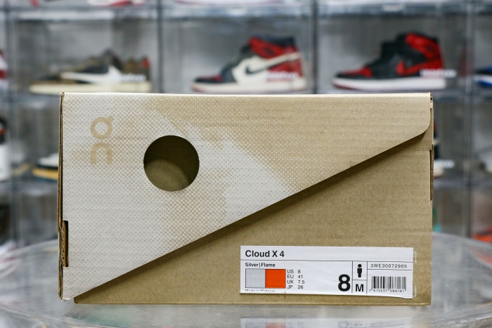 On Running Cloud X 4 Silver Flame