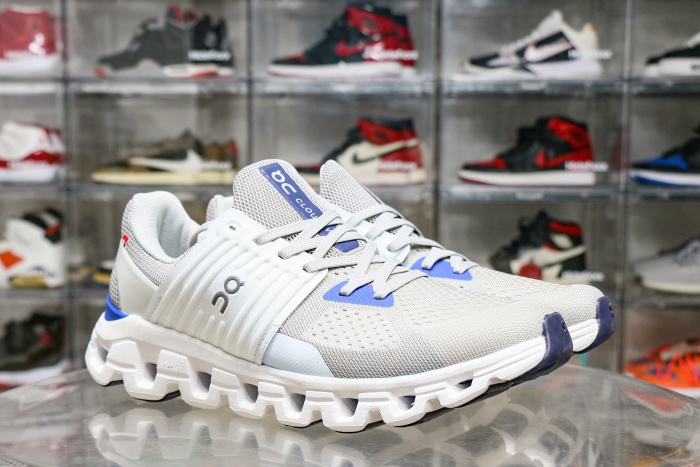 On Cloudswift Glacier Cobalt