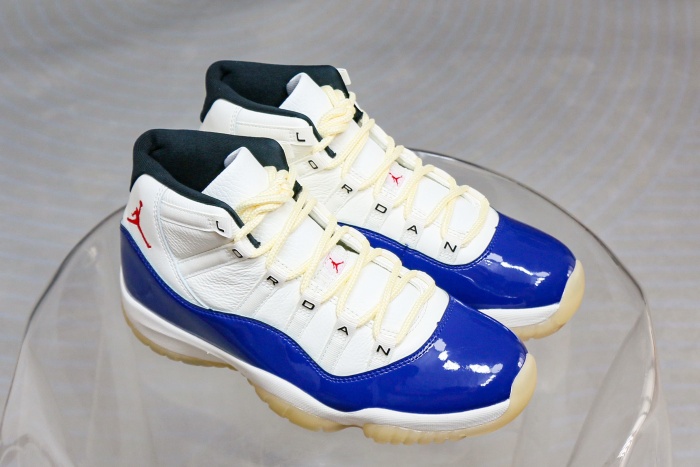 Air Jordan 11 Retro Rare Air 2025 （A1 Batch)