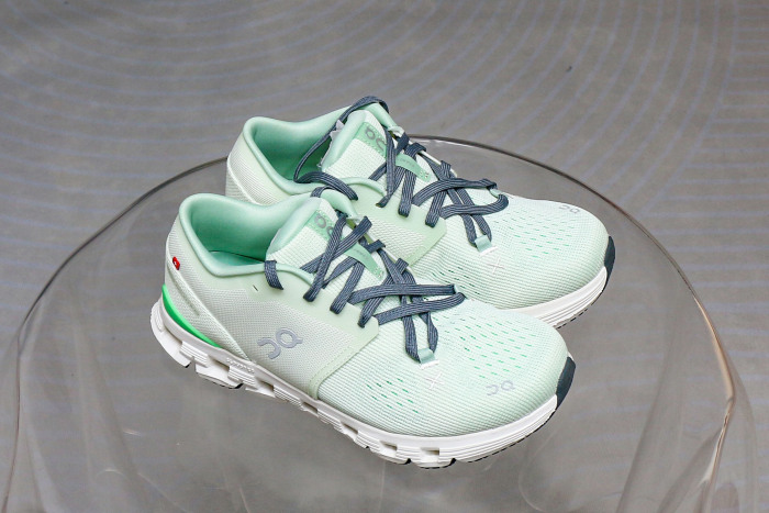 On Running Cloud X 4Aloe Honeydew