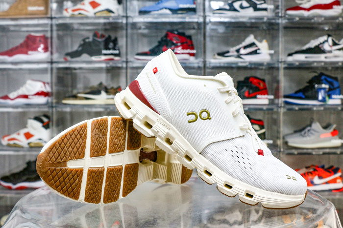 On Running Cloud X 4 Year of the Snake