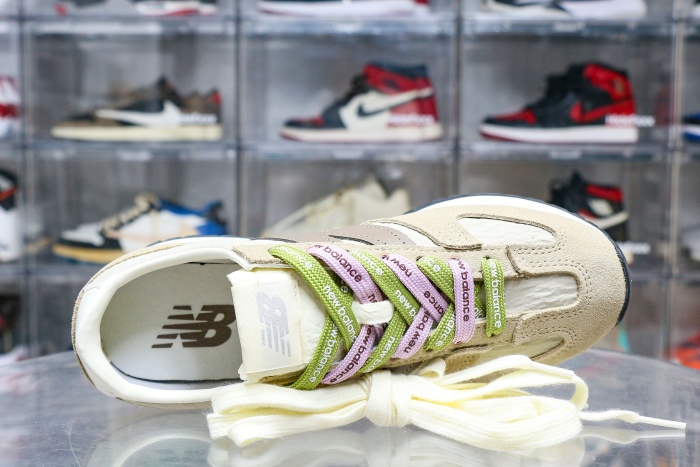 New Balance 471 Incense Timberwolf