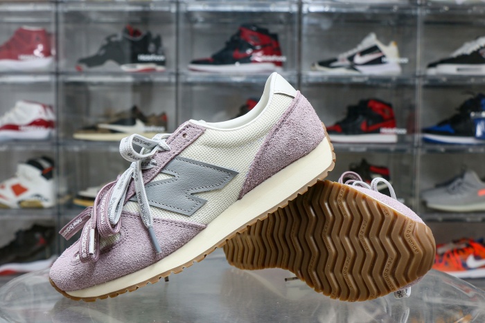 New Balance 471 Black Light Chrome Blue Slate Grey