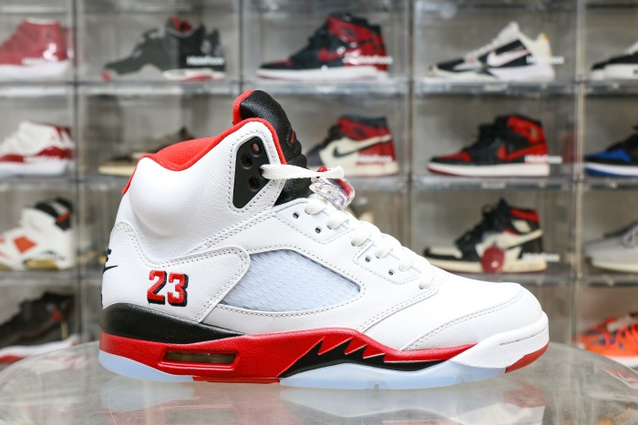 Air Jordan 5 Fire Red Black Tongue 2025 （A1）