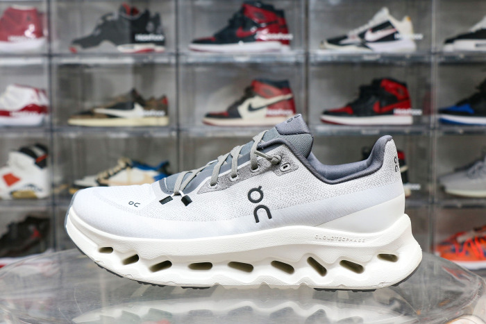 On Running Cloudtilt Rock Ivory