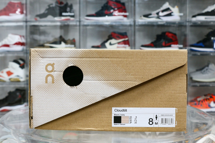 On Running Cloudtilt Black Ivory