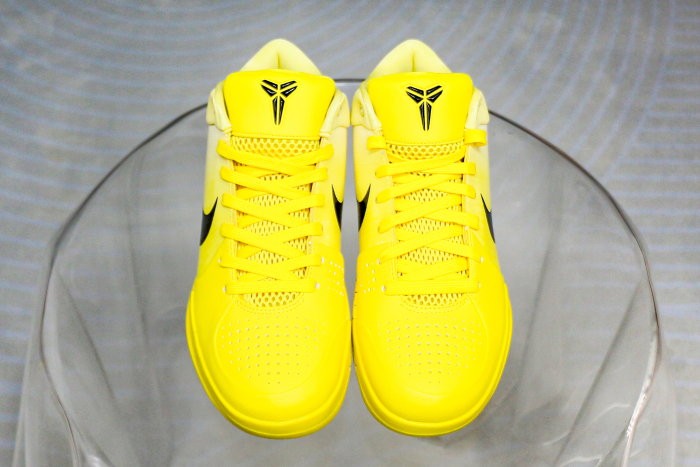 Nike Kobe 4 Protro CHBL