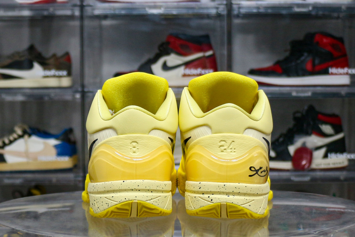 Nike Kobe 4 Protro CHBL