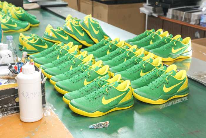 Nike Kobe 8  Oregon Ducks  PE (A1)