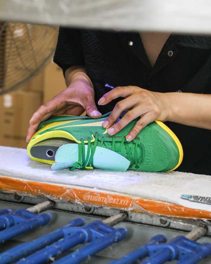 Nike Kobe 8  Oregon Ducks  PE (A1)