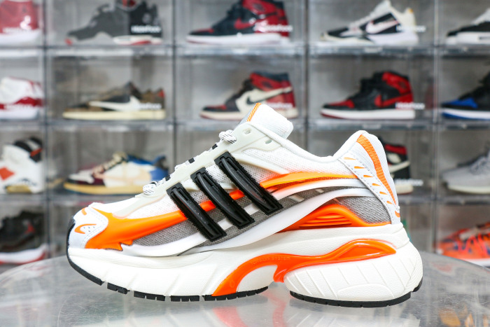 Pharrell X VIRGINIA X Adistar Jellyfish Focus Olive Orange