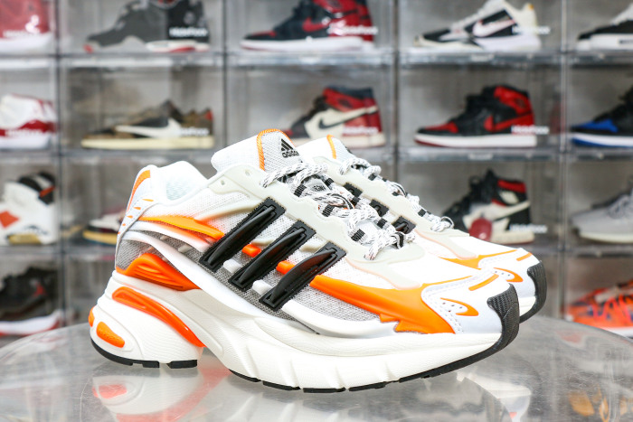 Pharrell X VIRGINIA X Adistar Jellyfish Focus Olive Orange