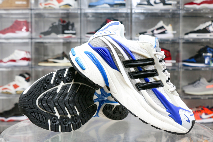 Pharrell x VIRGINIA x Adistar Jellyfish White Royal Blue