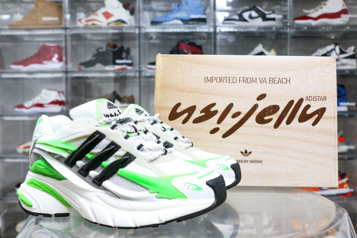 Pharrell x adidas Adistar Jellyfish White Royal Green