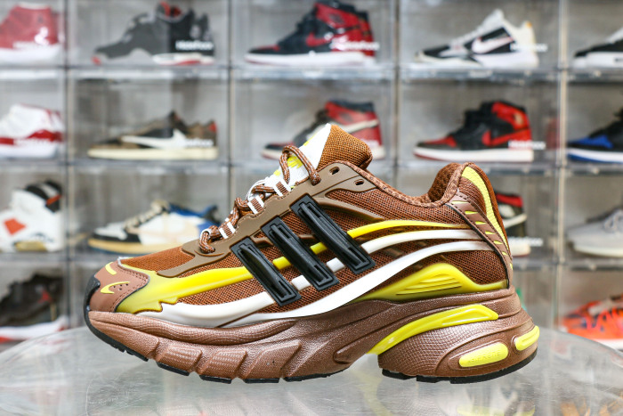 Pharrell x adidas Adistar Jellyfish Brownish-yellow