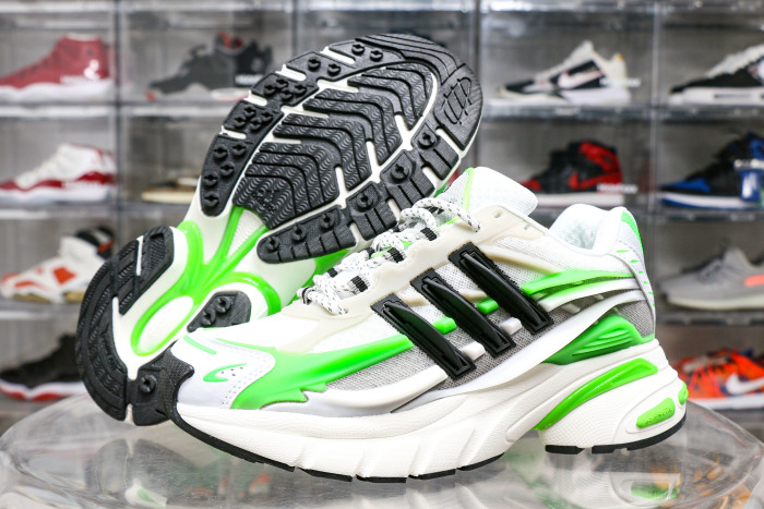 Pharrell x adidas Adistar Jellyfish White Royal Green